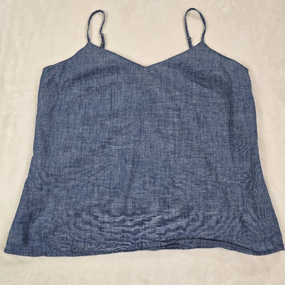 J.CREW CHAMBRAY V-NECK CAMISOLE TOP W/ADJUSTABLE STRAPS Size 8
